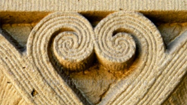 stone heart sconce