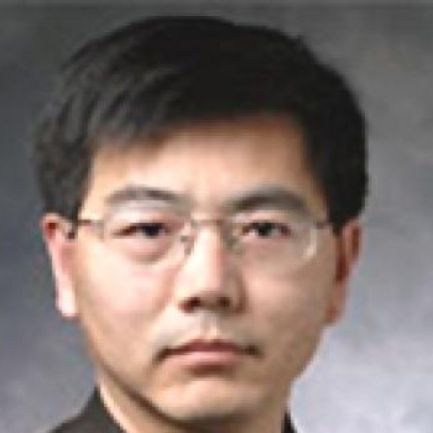 headshot of Lei Xing